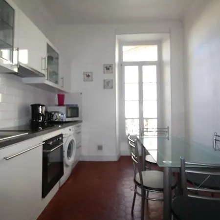Agencia 3 Pieces Rue D'antibes