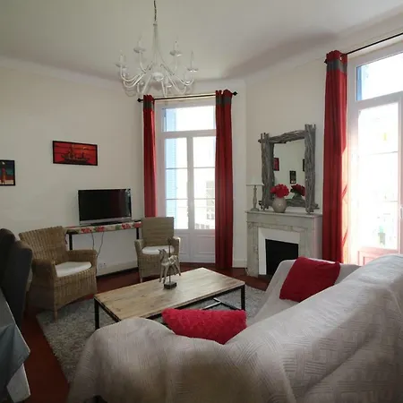 Agencia 3 Pieces Rue D'antibes 戛纳